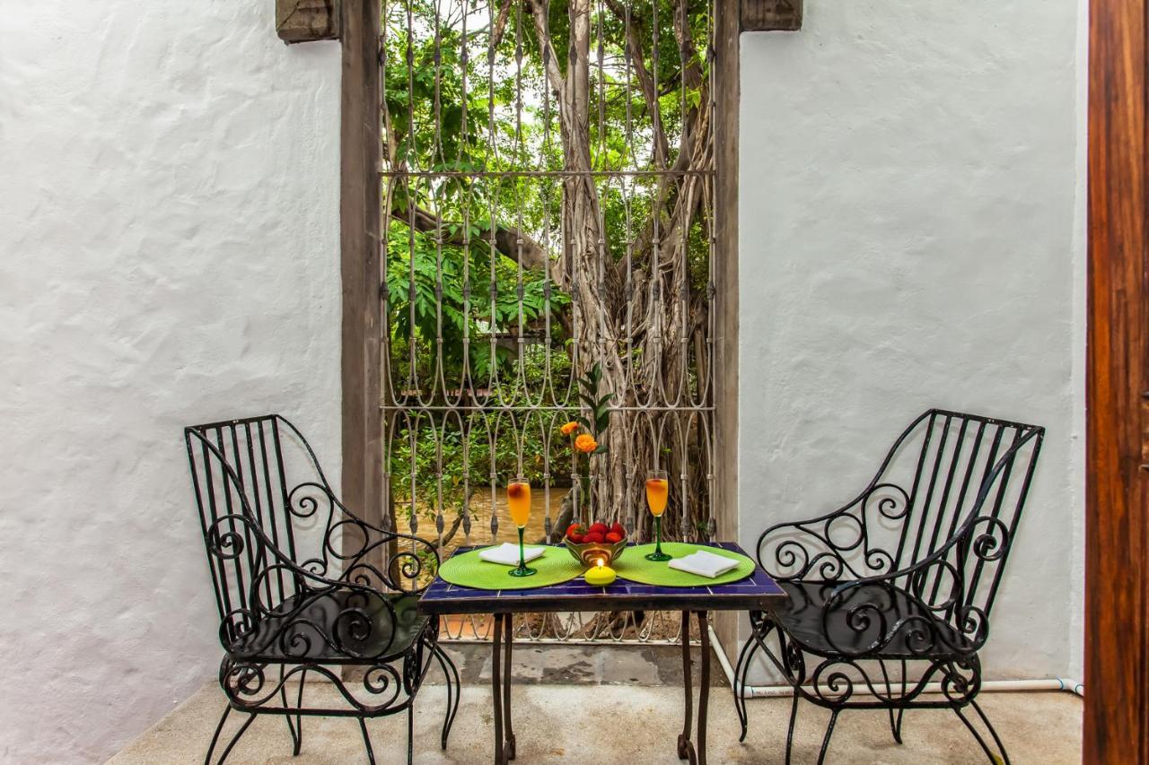 Garlands Del Rio Bed & Breakfast Puerto Vallarta Dış mekan fotoğraf