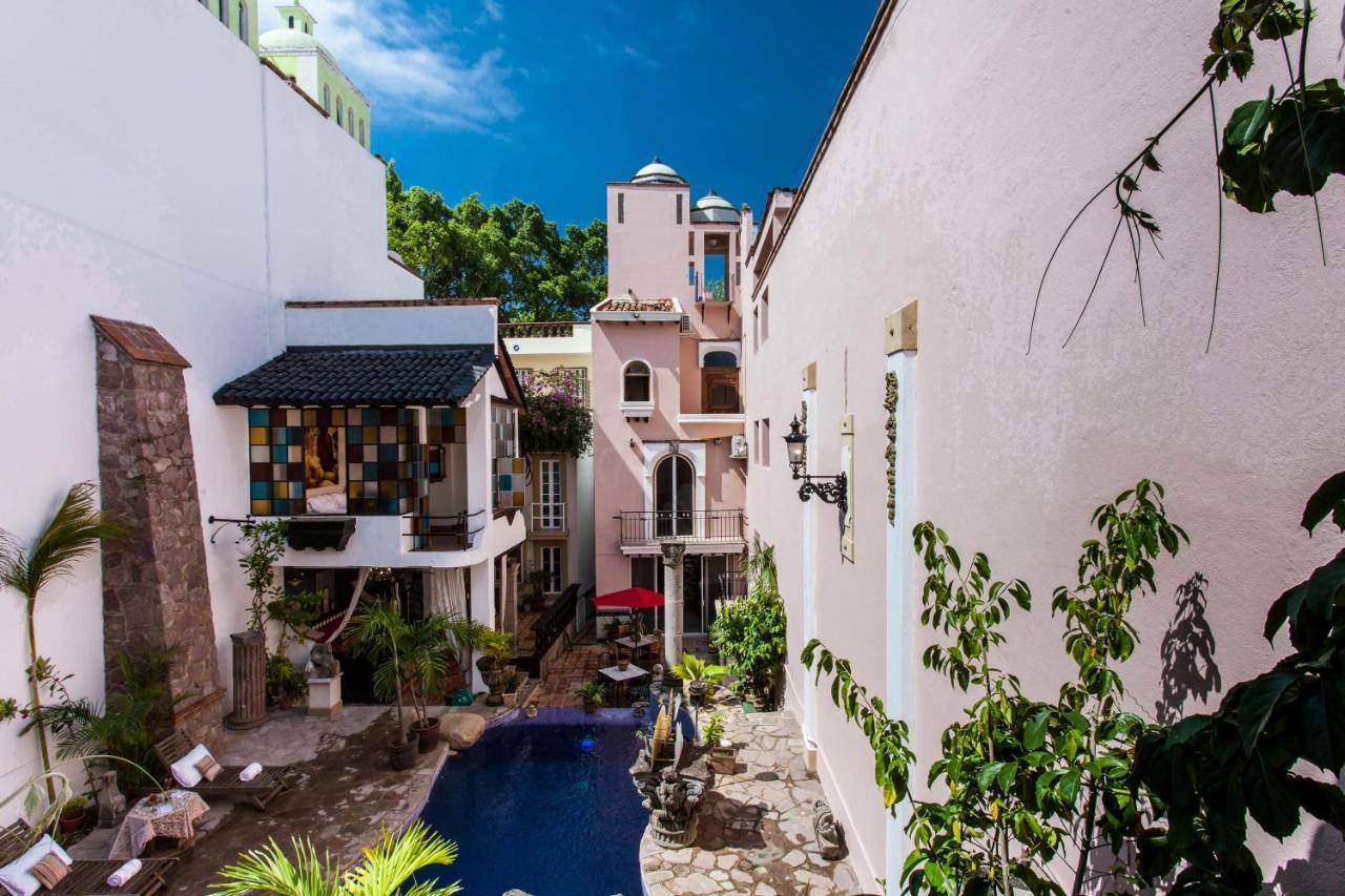 Garlands Del Rio Bed & Breakfast Puerto Vallarta Dış mekan fotoğraf